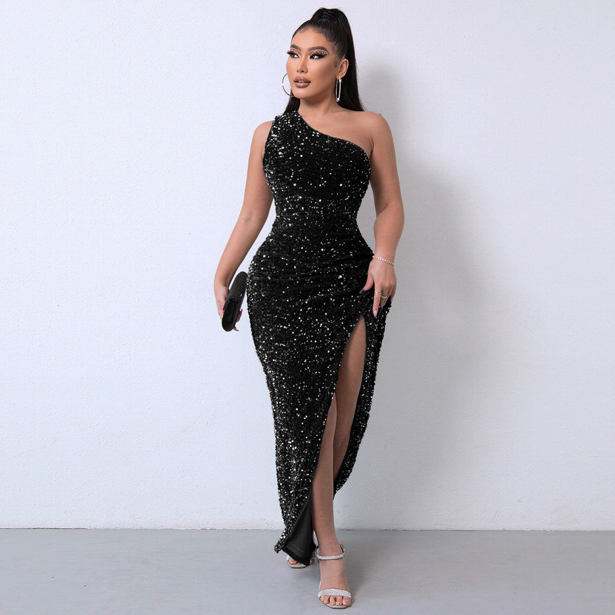 Loretta – Sequin Gown | One shoulder silhouette with bold high slit
